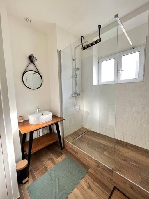 Banjul - Bel Appartement A 兰斯 外观 照片